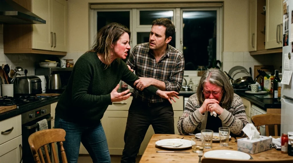 Kayınvalideye ağır hakaret eden eşin nafaka alamayacağına ilişkin Yargıtay kararı temsili görsel